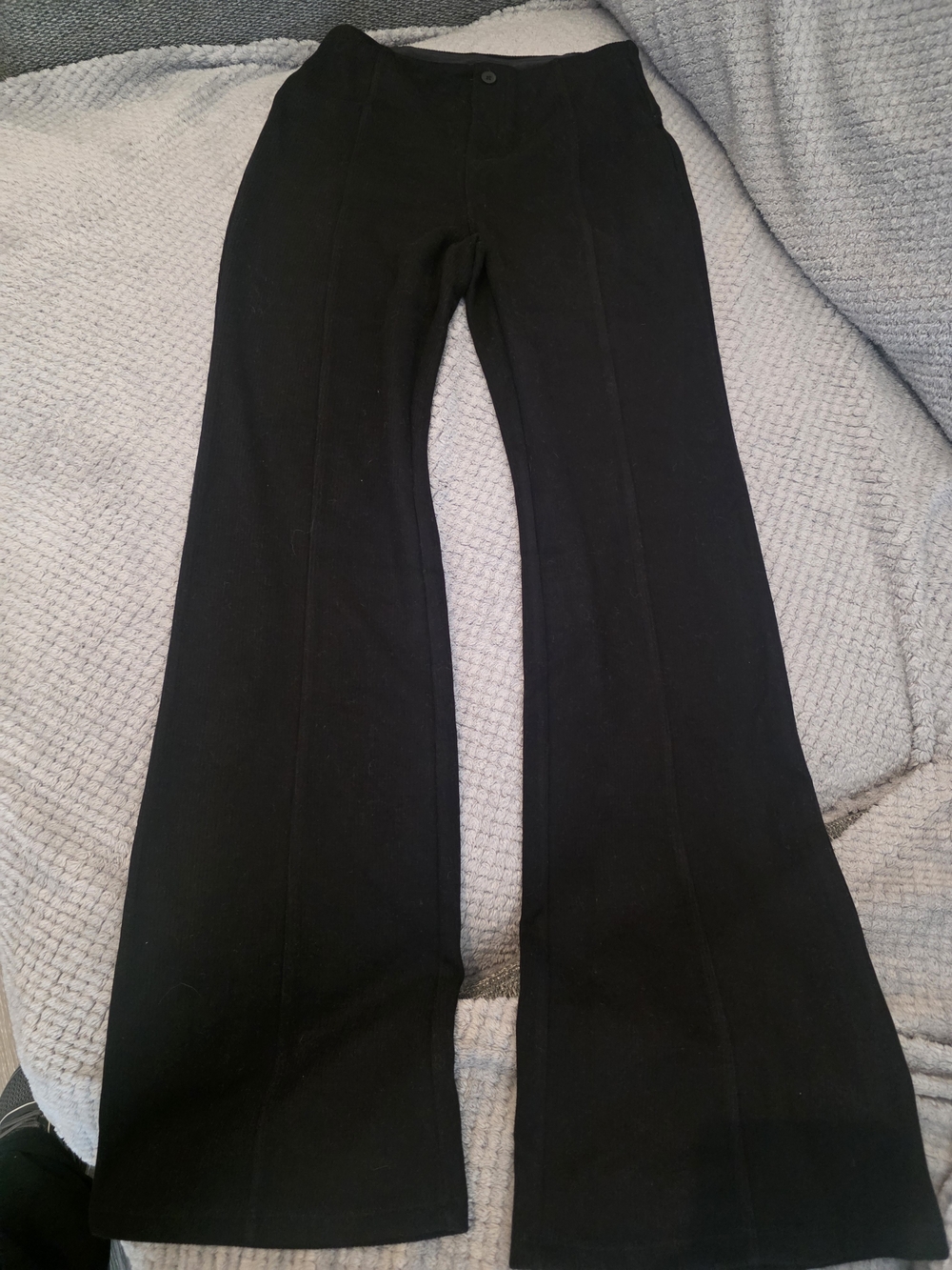HALARA Flared Ribbed Leggings - Picture 3 of 5